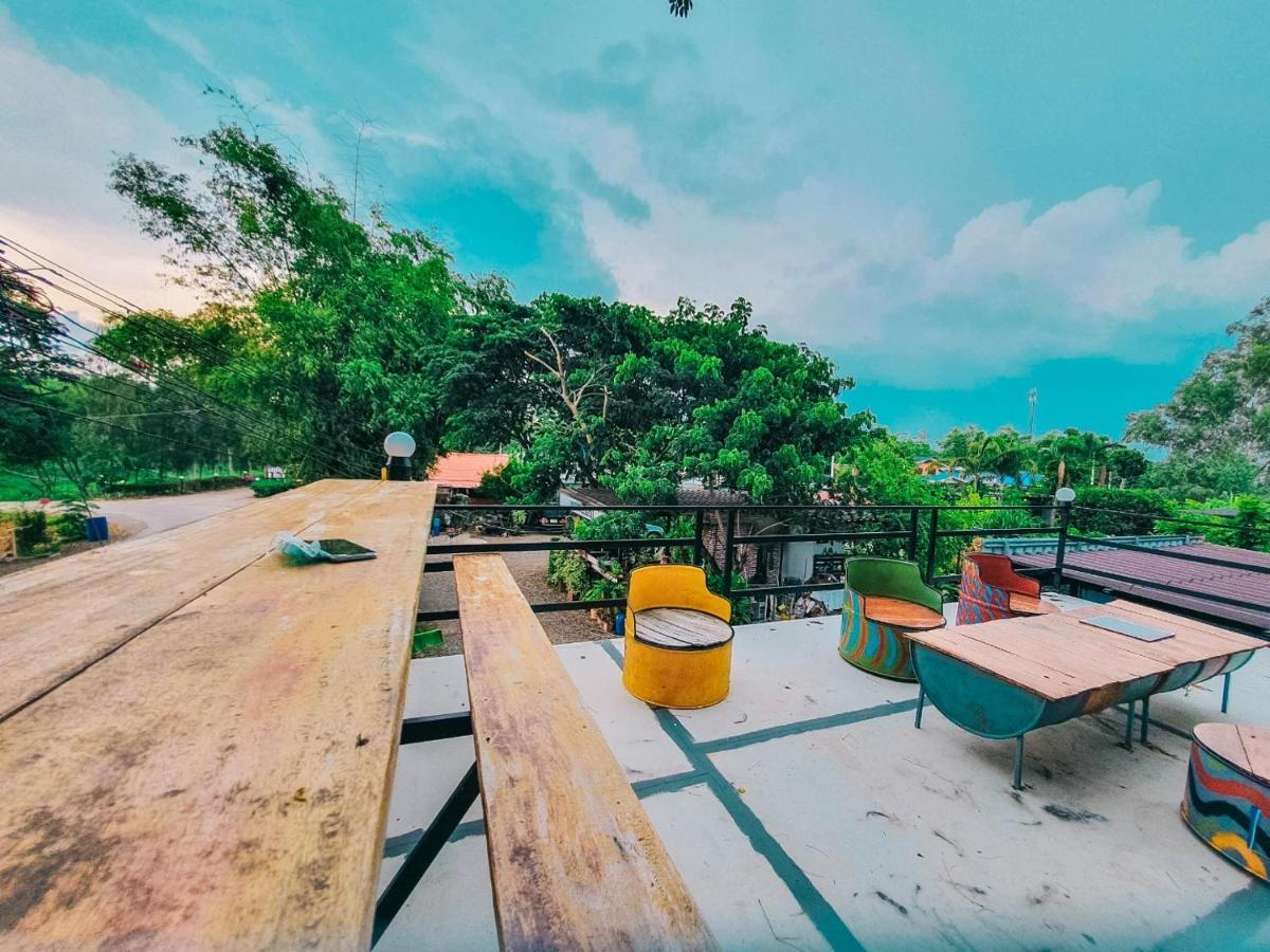 สกายวิวรีสอร์ท ชัยนาท Eksteriør bilde